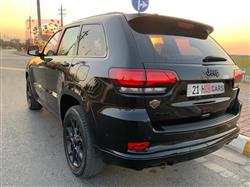 جیپ گراند شیرۆکی